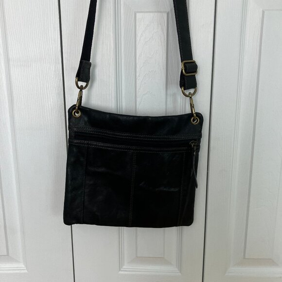 small black fossil crossbody purse - Picture 4 of 6